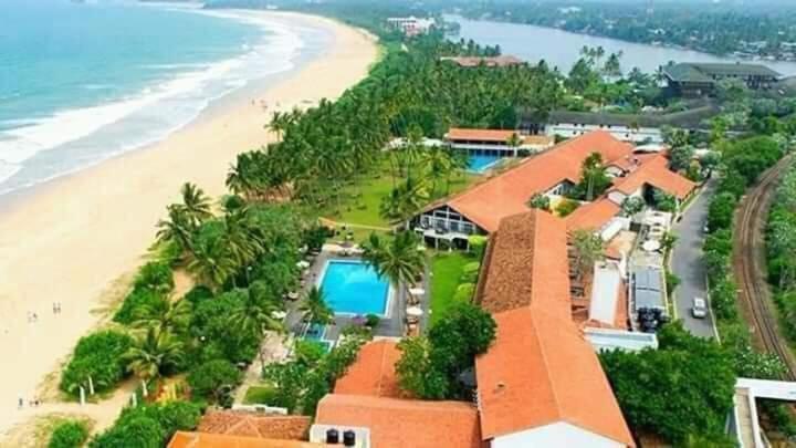 Movi Holiday Apartment เบนโตตา ภายนอก รูปภาพ